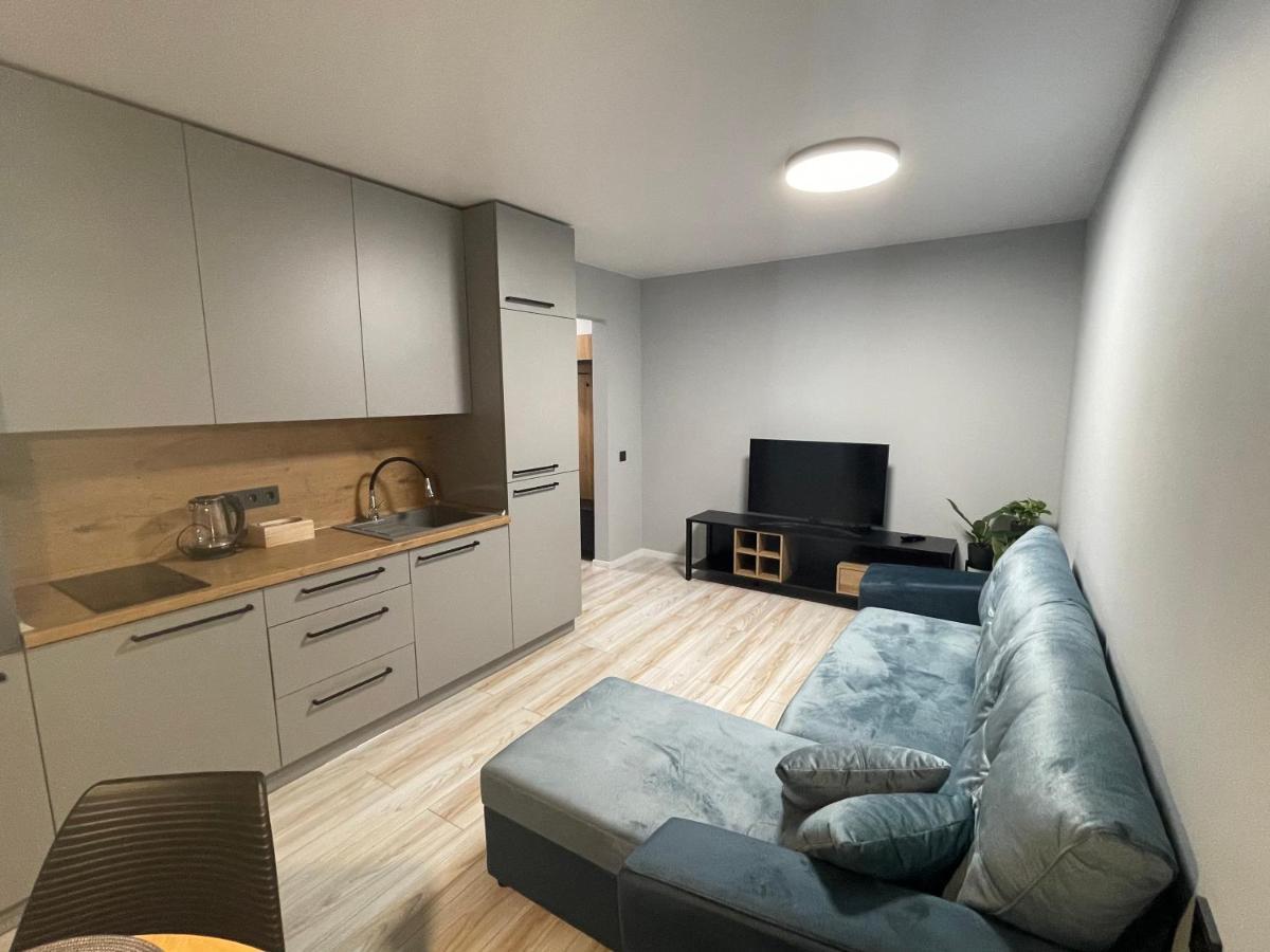 Mb Livinga Apartamentai Naftininku G Mazeikiai Exterior photo